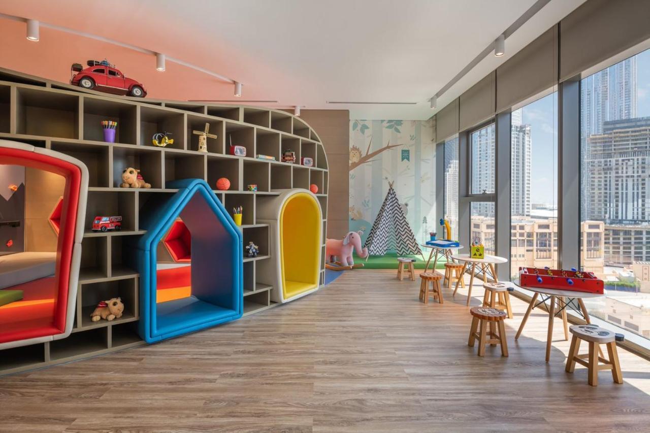 Paramount Hotel Midtown Dubaj Kültér fotó Kids Club